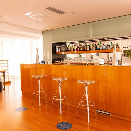 卢克索酒店 里米尼